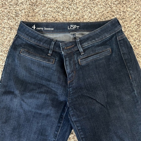Ann Taylor Loft Curvy Bootcut Dark Wash Jeans Size 4 - Picture 2 of 5